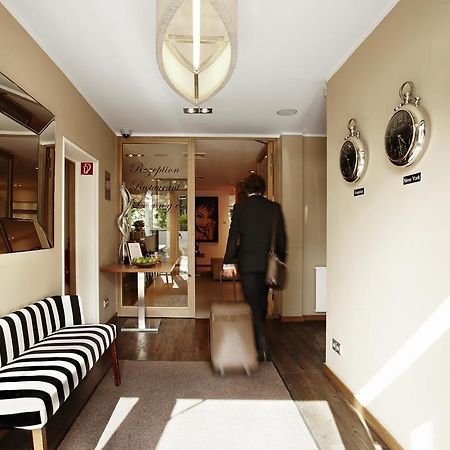 Hotel Bonjour Bad Soden am Taunus Buitenkant foto